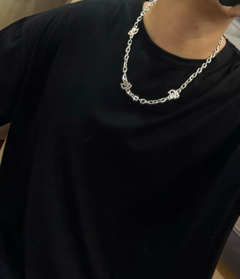 chr1st1an D10r necklaces